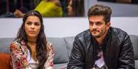 Emilly e Marcos: sem medo de contestar a Globo ao vivo  Foto: Paulo Belote/TV Globo