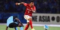 Paulinho é jogador do Guangzhou Evergrande (Foto: Reprodução)  Foto: Lance!