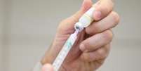 Campanha de vacinação contra a gripe começa na segunda-feira  Foto: Agência Brasil
