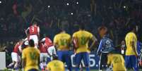 Na edição de 2015 da Copa América, o Brasil foi eliminado pelo Paraguai nos pênaltis por 4 a 3 (YURI CORTEZ / AFP)  Foto: Lance!