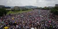 Os protestos na Venezuela já duram três semanas   Foto: EFE