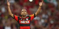 FEmerson Sheik, com a camisa do Flamengo, o último clube pelo qual jogou, em 2016 (foto:Paulo Sergio/LANCE!Press)  Foto: Lance!