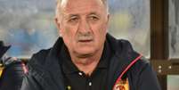 Scolari treina oGuangzhou Evergrande(Foto: Kazuhiro Nogi / AFP  Foto: Lance!