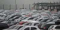 Em abril, 156,9 mil carros novos foram emplacados  Foto: Agência Brasil