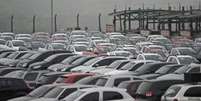 Em abril, 156,9 mil carros novos foram emplacados  Foto: Agência Brasil