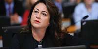 Senadora K&aacute;tia Abreu se afasta de ruralistas e se aproxima de bandeiras de esquerda  Foto: EDILSON RODRIGUES/ AG&Ecirc;NCIA SENADO / BBC News Brasil