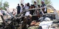 Pelo menos 18 pessoas morreram e seis ficaram feridas em um atentado com um carro bomba na província de Khost, no sudeste do Afeganistão. Entre as vítimas há duas crianças  Foto: Stringer FOR EDITORIAL USE ONLY. NO RESALES. NO ARCHIVES / Reuters