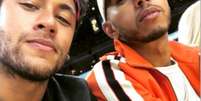 Neymar e Lewis Hamilton assistem final da NBA  Foto: Reprodução/ Instagram / LANCE!