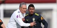 Tite comanda treino da Seleção Brasileira como preparação para o amistoso contra a Austrália, nesta terça-feira  Foto: Lucas Figueiredo/CBF
