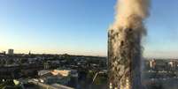 prédio em chamas  Foto: BBC News Brasil