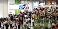 Passageiros no saguão do Aeroporto Internacional Juscelino Kubitscheck, em Brasília  Foto: Agência Brasil