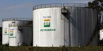 Tanque da Petrobrasem refinaria em Paulínia, Brasil
  Foto: Reuters