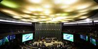 Reforma trabalhista tramita no Congresso e pode mudar relações entre patrões e empregados   Foto: BBC News Brasil