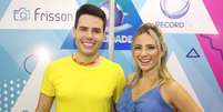Estrela da Record, Bacci posou com a apresentadora Gaida Dias, da TV Cidade  Foto: Divulgação  / Blog Sala de TV