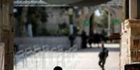 Israel remove detectores de metal de Jerusalém, mas palestinos rejeitam novas medidas  Foto: Reuters
