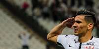 Balbuena comemora o seu gol   Foto: Gazeta Press