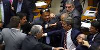 Para consultor, Temer oferece vantagens a seus aliados e seus adversários políticos   Foto: BBC News Brasil