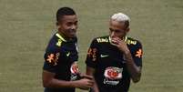 Gabriel Jesus e Neymar, na Seleção Brasileira (Foto: CHRISTOPHE SIMON / AFP)  Foto: Lance!