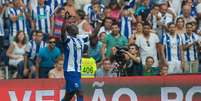 Aboubakar comemora um de seus gols  Foto: Reprodução/Facebook do Porto 