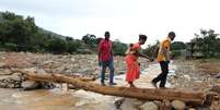 Deslizamento gigante mudou a paisagem de Freetown  Foto: Reuters