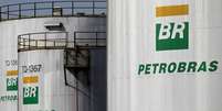 Logo da Petrobras na refinaria da companhia em Paul&iacute;nia, S&atilde;o Paulo
01/07/2017
REUTERS/Paulo Whitaker  Foto: Reuters