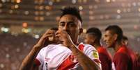Cueva marcou golaço pelo Peru na última quinta  Foto: Divulgação/Seleção Peruana / LANCE!