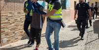 Policia da Espanha prende homem suspeito de participar de célula militante islâmica, no enclave norte-africano espanhol de Melilla 06/09/2017 REUTERS/Jesus Blasco de Avellaneda  Foto: Reuters