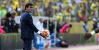 Gustavo Quinteros, ex-t&eacute;cnico da sele&ccedil;&atilde;o do Equador 28/03/2017 REUTERS/Mariana Bazo  Foto: Reuters