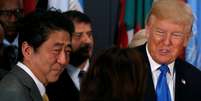 Shinzo Abe ao lado de Donald Trump  Foto: Reuters