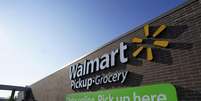 Loja teste do Wal-Mart Pickup-Grocery em Bentonville, Estados Unidos
5/06/2015 REUTERS/Rick Wilking  Foto: Reuters