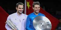 Roger Federer e Rafael Nadal se enfrentaram em mais uma fina na carreira  Foto: Getty Images