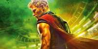 Thor (Chris Hemsworth) vira um novo her&oacute;i em "Thor: Ragnarok", o melhor filme do Deus asgardiano  Foto: Divulga&ccedil;&atilde;o, Marvel / PureBreak