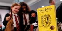 Fãs dos livros Harry Potter participam de comemoração do aniversário da saga em livraria em Londres 26/06/2017 REUTERS/Eddie Keogh  Foto: Reuters