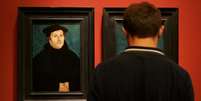 Retrato pintado de Martinho Lutero em museu de Berlim  Foto: BBC News Brasil