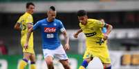 Chievo x Napoli  Foto: AFP/MARCO BERTORELLO / LANCE!