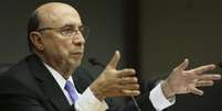 Ministro Henrique Meirelles concede entrevista  Foto: BBC News Brasil