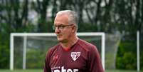 Dorival Júnior tem problemas para escalar o São Paulo que jogará no Couto Pereira (Rubens Chiri/saopaulofc.net)  Foto: Lance!