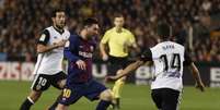 Veja imagens de Valencia x Barcelona  Foto: Jose Jordan / AFP / LANCE!