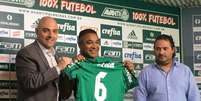 Roger recebeu a camisa 6 do Palmeiras (Foto: Fellipe Lucena‏/Lancepress!)  Foto: Lance!