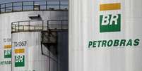 Tanques da Petrobras em refinaria da estatal em Paulínia, no Estado de São Paulo, Brasil 01/07/2017 REUTERS/Paulo Whitaker  Foto: Reuters