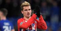 Antoine Griezmann durante partida entre Atl&eacute;tico de Madri e Chelsea pela Liga dos Campe&otilde;es, em Londres
05/12/2017 REUTERS/Toby Melville  Foto: Reuters