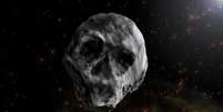 Por ter sido observado na época do Dia das Bruxas e ter semelhança com caveira, o corpo celeste foi chamado de Asteroide do Halloween | Ilustração: J.A.Peñas/Sinc  Foto: BBC News Brasil