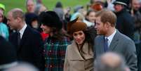 Meghan Markle com o príncipe Harry  Foto: Reuters