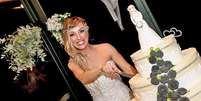 A italiana Laura Mesi gastou cerca de R$ 38 mil para celebrar o casamento consigo mesma, em um evento para 70 convidados | Foto: Micaela Martini  Foto: BBC News Brasil