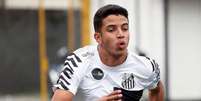 Kaique Rocha foi autor do terceiro gol do Santos na Copinha (Foto: Pedro Ernesto)  Foto: Lance!