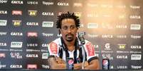 Com o nome já publicado no Boletim Informativo Diário da CBF, o volante já pode defender o Atlético (Foto: Bruno Cantini / Atlético)  Foto: Lance!