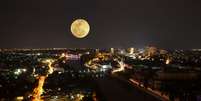 Superlua ser&aacute; vista na noite do dia 31 de janeiro  Foto: Shutterstock / Guia da Semana