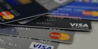 O atraso no cartão de crédito foi a dívida mais frequente em 2017  Foto: Agência Brasil