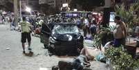 Rio de Janeiro – Na noite de ontem, um carro atropelou 17 pessoas no calçadão de Copacabana  Foto: Agência Brasil