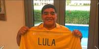 Lula querido, el Diego está contigo!, escreveu Maradona  Foto: Reprodução/Facebook